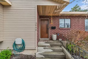 3040 E 4430 S, Holladay, UT 84124 - Photo 2