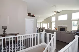 1354 W 7240 S, West Jordan, UT 84084 - Photo 2