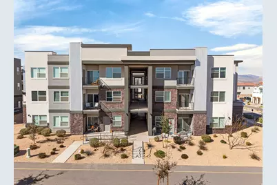 5801 S Garnet Dr #2-301, Saint George, UT 84790 - Photo 2