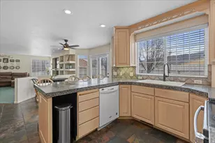 19 S 820 E, Tooele, UT 84074 - Photo 10