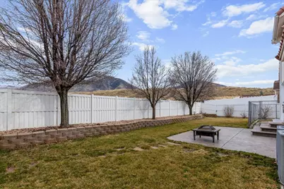 19 S 820 E, Tooele, UT 84074 - Photo 38