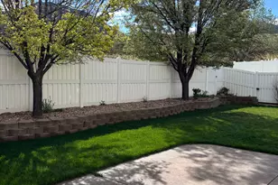 19 S 820 E, Tooele, UT 84074 - Photo 40