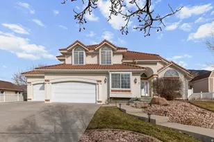 19 S 820 E, Tooele, UT 84074 - Photo 2