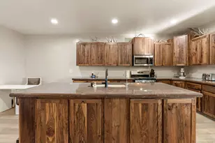 1045 W Sapphire, Diamond Valley, UT 84770 - Photo 64