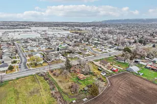 933 W Gentile St, Layton, UT 84041 - Photo 26