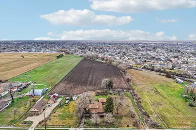 933 W Gentile St, Layton, UT 84041 - Photo 32