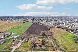 933 W Gentile St, Layton, UT 84041 - Photo 32