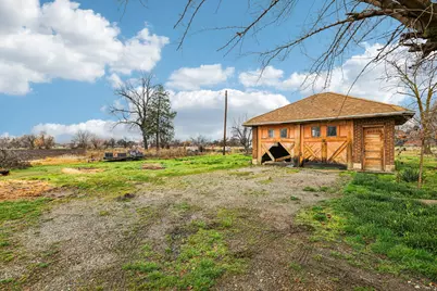 933 W Gentile St, Layton, UT 84041 - Photo 34