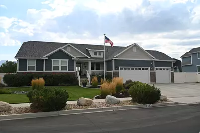 1443 S Evans St #25, Lehi, UT 84043 - Photo 2