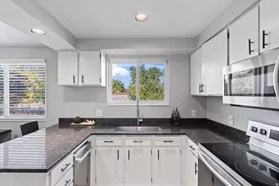 3492 W Ridgecrest Dr, Taylorsville, UT 84129 - Photo 10