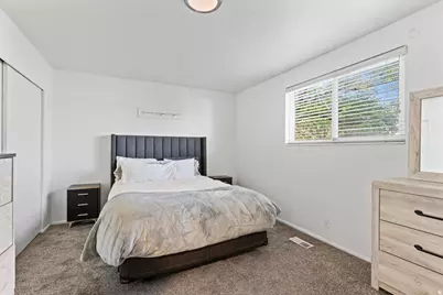 3492 W Ridgecrest Dr, Taylorsville, UT 84129 - Photo 12