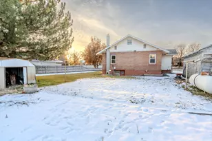 274 N 300 W, Malad City, ID 83252 - Photo 20
