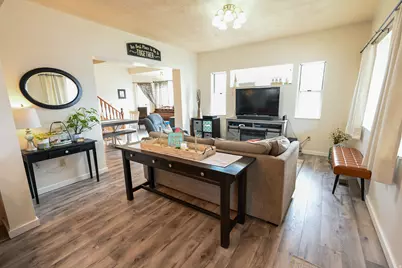 274 N 300 W, Malad City, ID 83252 - Photo 2