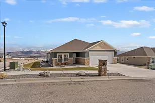 1208 N 2700 W, Tremonton, UT 84337 - Photo 2