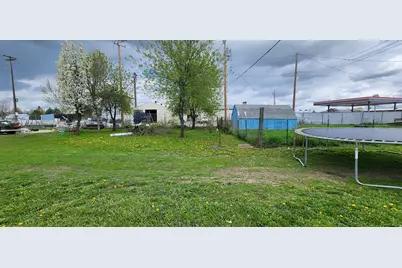 320 S State St, Preston, ID 83263 - Photo 16