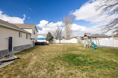 200 N 750 W, Hyrum, UT 84319 - Photo 8