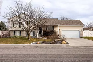 200 N 750 W, Hyrum, UT 84319 - Photo 1