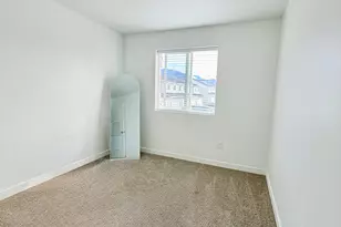 305 E Serenity Ave, Tooele, UT 84074 - Photo 16