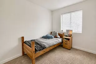 305 E Serenity Ave, Tooele, UT 84074 - Photo 10
