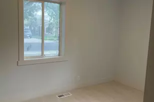 1130 S 1200 W, Salt Lake City, UT 84104 - Photo 4