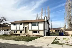 1932 W 200 S, West Point, UT 84015 - Photo 2