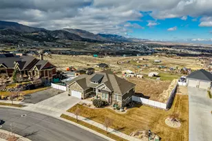 7032 W Echo Blf Dr, Herriman, UT 84096 - Photo 42