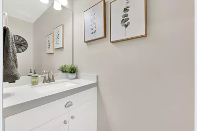 7032 W Echo Bluff Dr, Herriman, UT 84096 - Photo 16