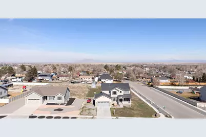 310 W Pear St, Grantsville, UT 84029 - Photo 36