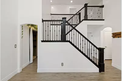 310 W Pear St, Grantsville, UT 84029 - Photo 6