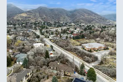 3467 E Hidden Oak Dr, Cottonwood Heights, UT 84121 - Photo 68