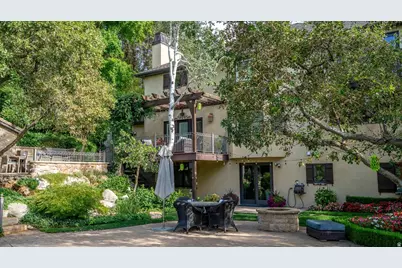 3467 E Hidden Oak Dr, Cottonwood Heights, UT 84121 - Photo 52