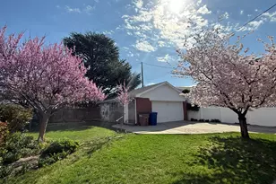 2947 S Hudson Cir E, Salt Lake City, UT 84106 - Photo 14