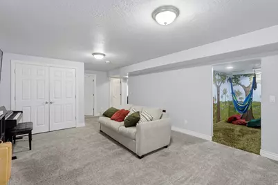 2287 S 2060 W, Woods Cross, UT 84087 - Photo 26