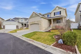 2287 S 2060 W, Woods Cross, UT 84087 - Photo 2
