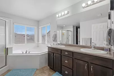 2287 S 2060 W, Woods Cross, UT 84087 - Photo 16