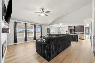 3561 S 5160 W, Hooper, UT 84315 - Photo 2