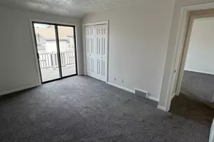 8722 S Oakwood Park Circle, Sandy, UT 84094 - Photo 26