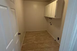 8722 S Oakwood Park Circle, Sandy, UT 84094 - Photo 28