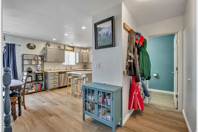 7558 S Mesa Maple Dr, West Jordan, UT 84081 - Photo 8