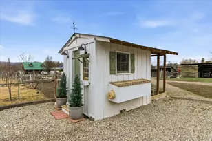 287 S 100 E, Spring City, UT 84662 - Photo 38