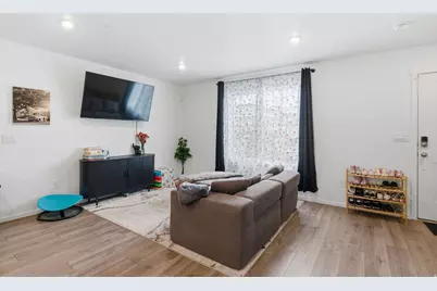 1796 N Blue Iris Ave, Tooele, UT 84074 - Photo 2