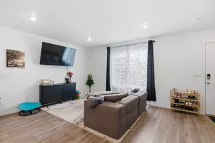 1796 N Blue Iris Ave, Tooele, UT 84074 - Photo 2