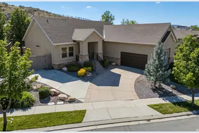 9226 N Mount Airey Dr, Eagle Mountain, UT 84005 - Photo 62