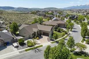 9226 N Mount Airey Dr, Eagle Mountain, UT 84005 - Photo 60