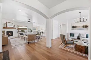 9226 N Mount Airey Dr, Eagle Mountain, UT 84005 - Photo 10