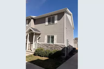 694 W Ry Ln S, Tooele, UT 84074 - Photo 2