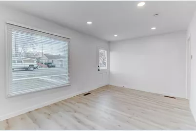 1631 W 50 N, Provo, UT 84601 - Photo 2