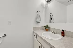 2617 W Donnawood Cir S, Salt Lake City, UT 84129 - Photo 10