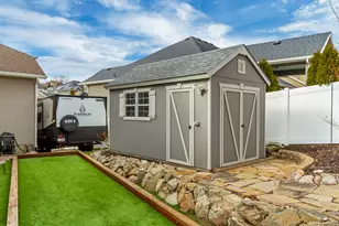 3232 N Redtail Way, Layton, UT 84040 - Photo 38