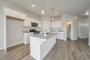 16407 S Coupler Ln, Bluffdale, UT 84065 - Photo 4